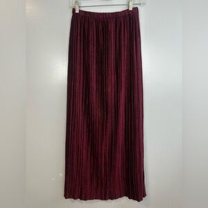 Vintage Jeanne Marc Burgundy Red Pleated Maxi Skirt Size 8/10 Small